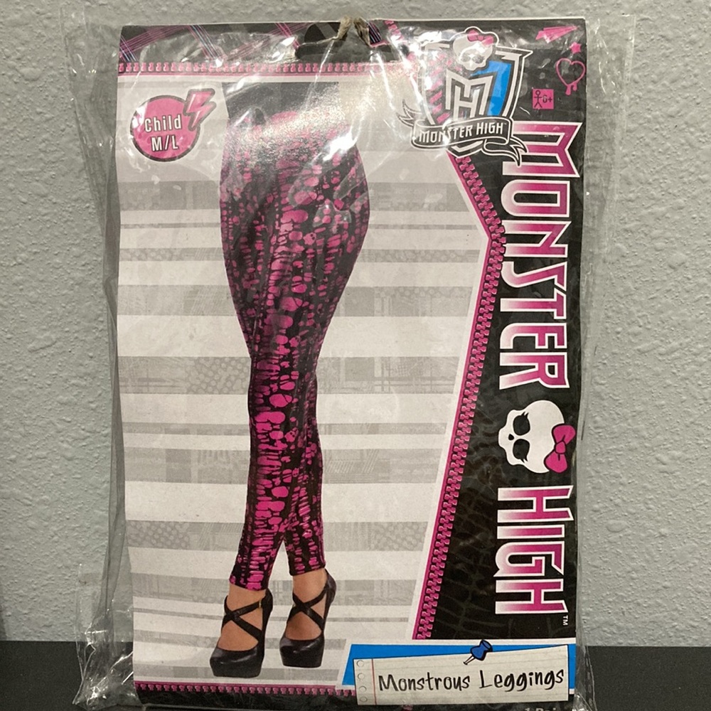 Monster High - Picture 5 of 9